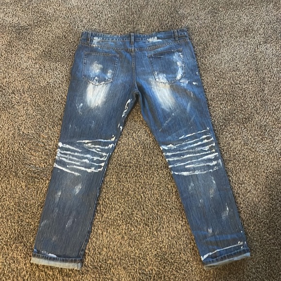 Jeans - Picture 2 of 2